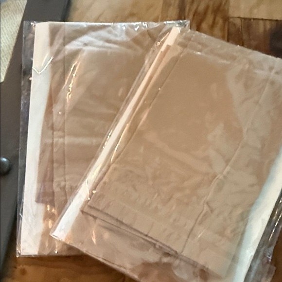 NWT‼️PANTYHOSE,8 pairs! - Picture 5 of 8